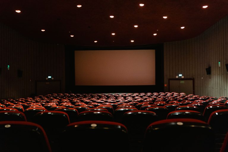 projector screen paint